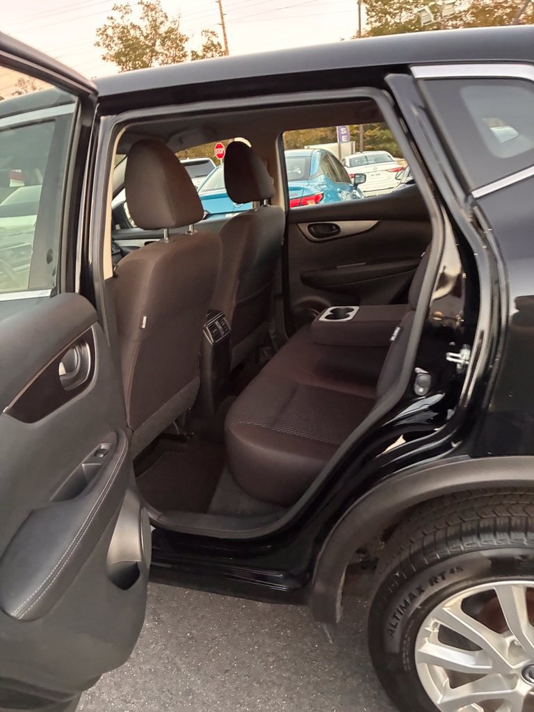 Used 2021 Nissan Rogue Sport S AWD/4WD image 24