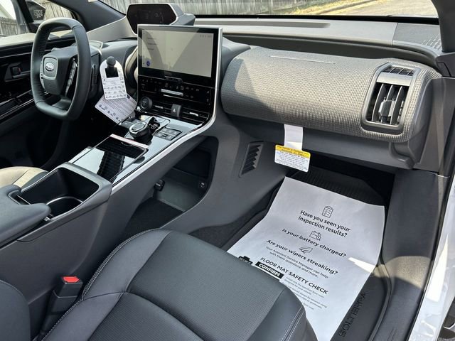 New 2025 Subaru Solterra Touring w/ Touring Package AWD/4WD image 30