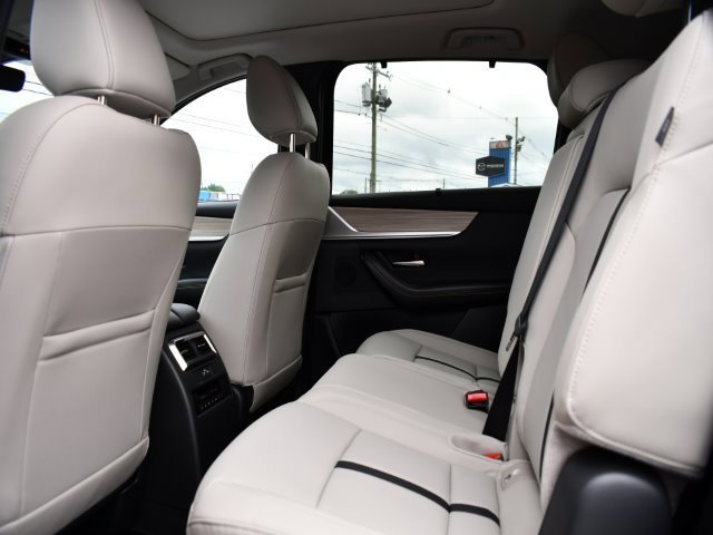 New 2025 MAZDA CX-70 Plug-In Hybrid w/ Premium Pkg image 19