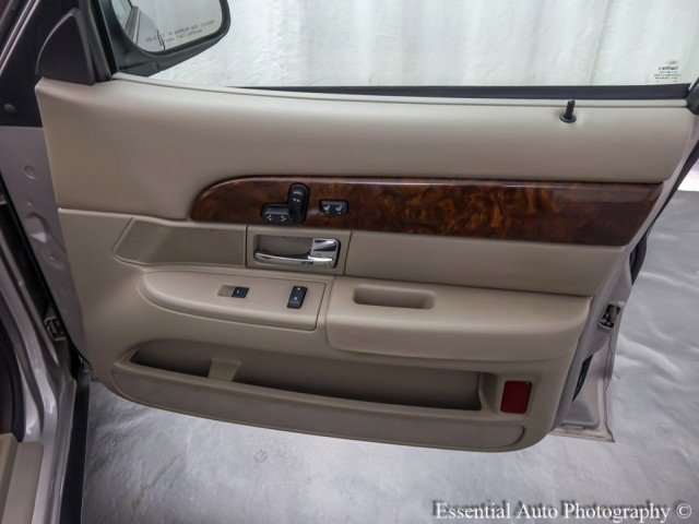 Used 2010 Mercury Grand Marquis LS image 25
