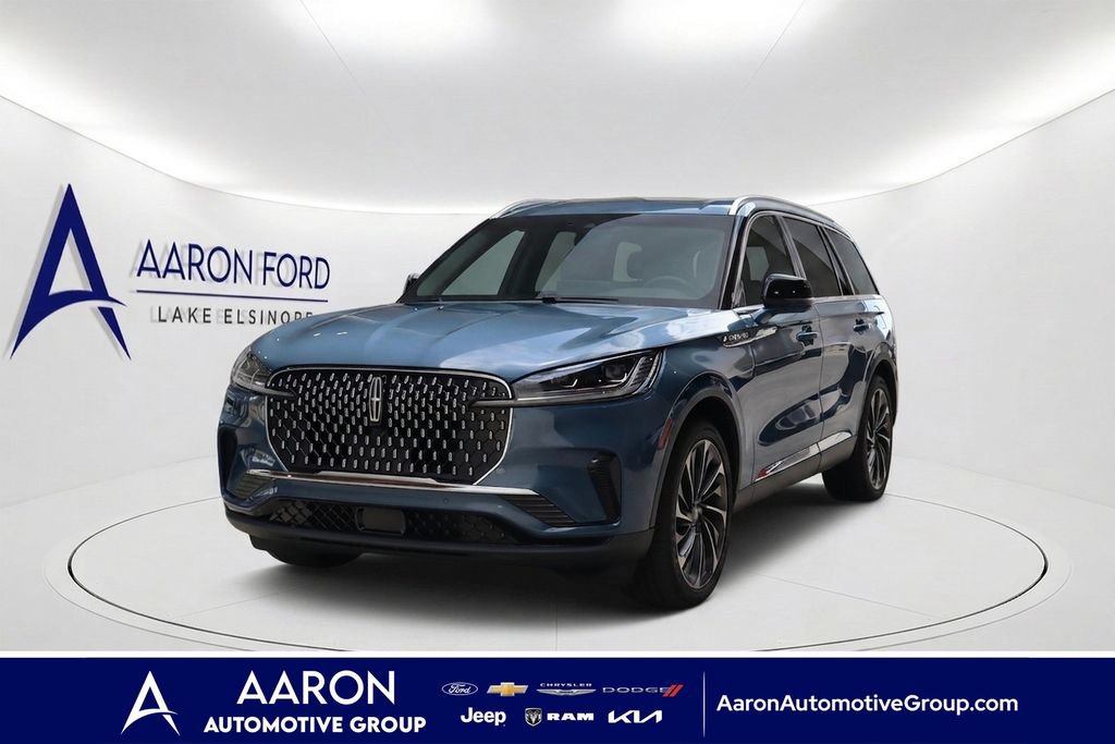 Used 2025 Lincoln Aviator Reserve w/ Equipment Group 201A AWD/4WD image 1