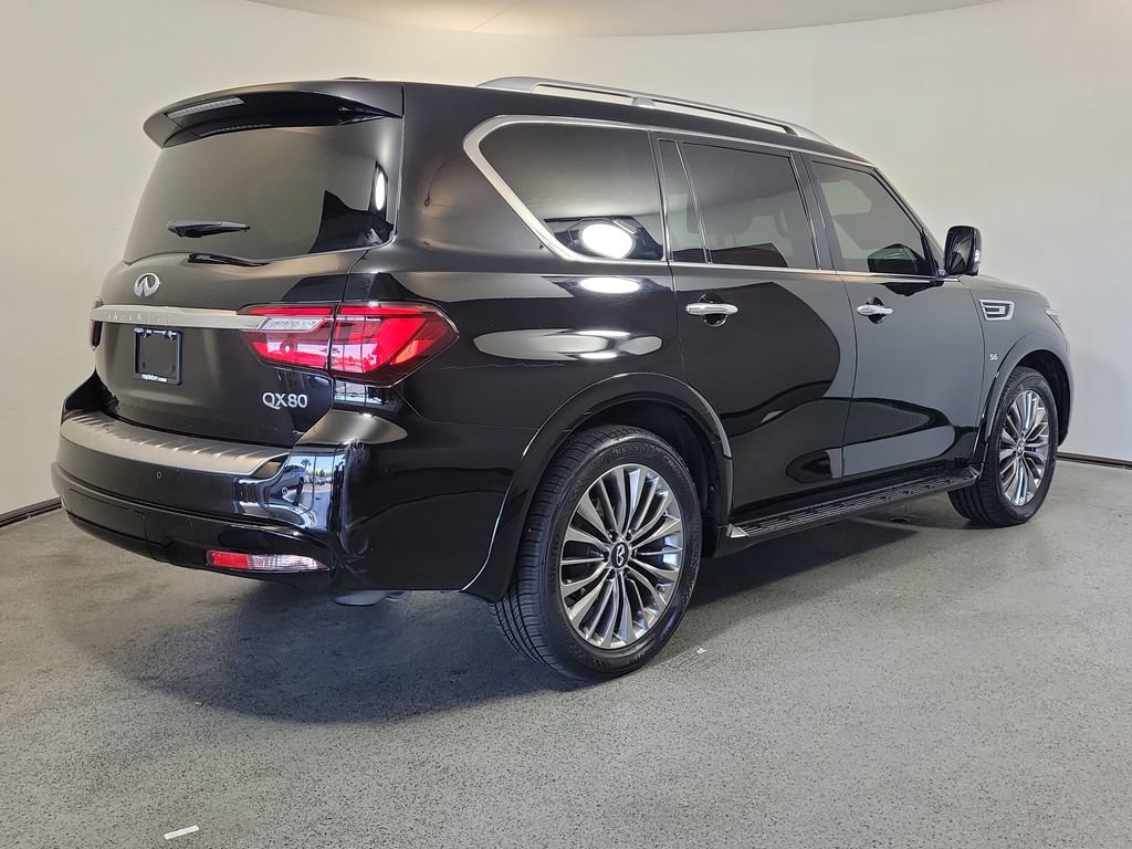 Used 2018 INFINITI QX80 2WD w/ Driver Assistance Package image 6
