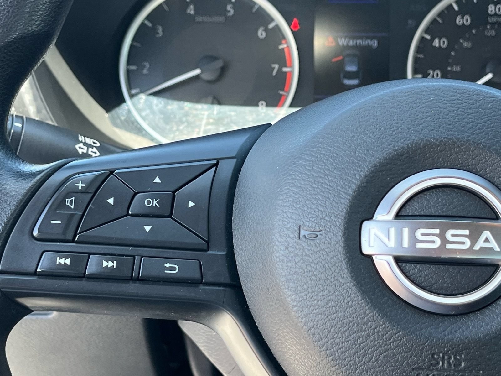 Used 2024 Nissan Sentra S FWD image 19