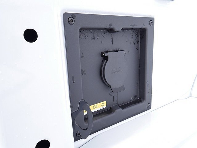 New 2025 Ford F150 XLT w/ Equipment Group 303A High image 41