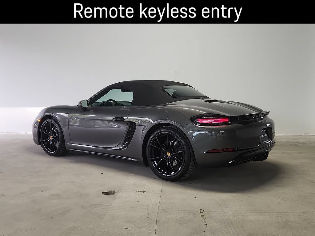 Certified 2025 Porsche 718 Boxster RWD image 3
