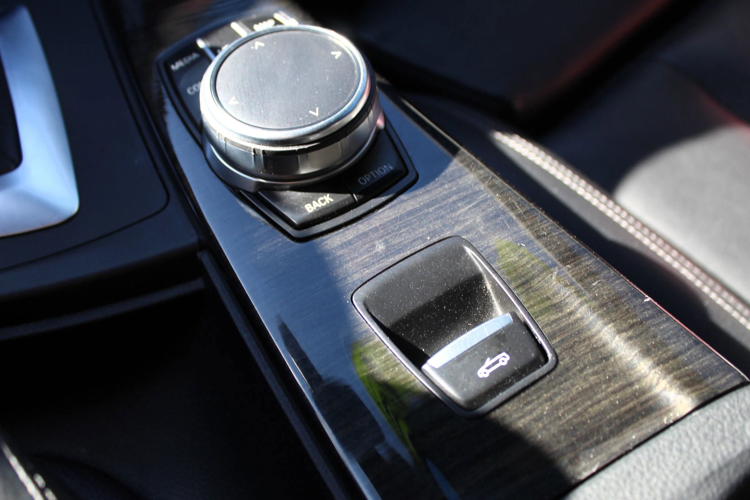 Used 2018 BMW 430i Convertible image 24