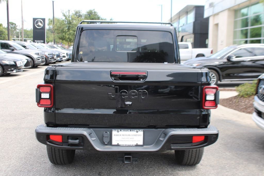 Used 2021 Jeep Gladiator Overland image 11