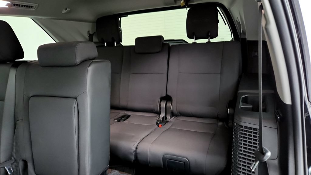 Certified 2024 Toyota Sequoia SR5 w/ TRD Off-Road Package AWD/4WD image 20