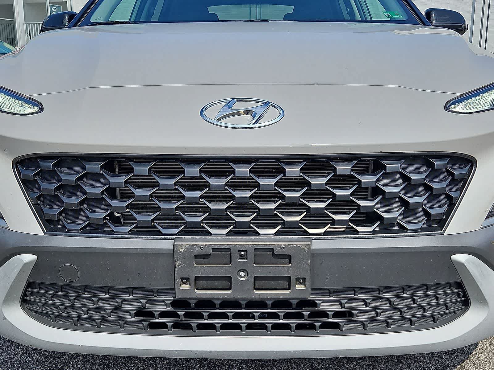 Used 2023 Hyundai Kona SEL AWD/4WD image 33
