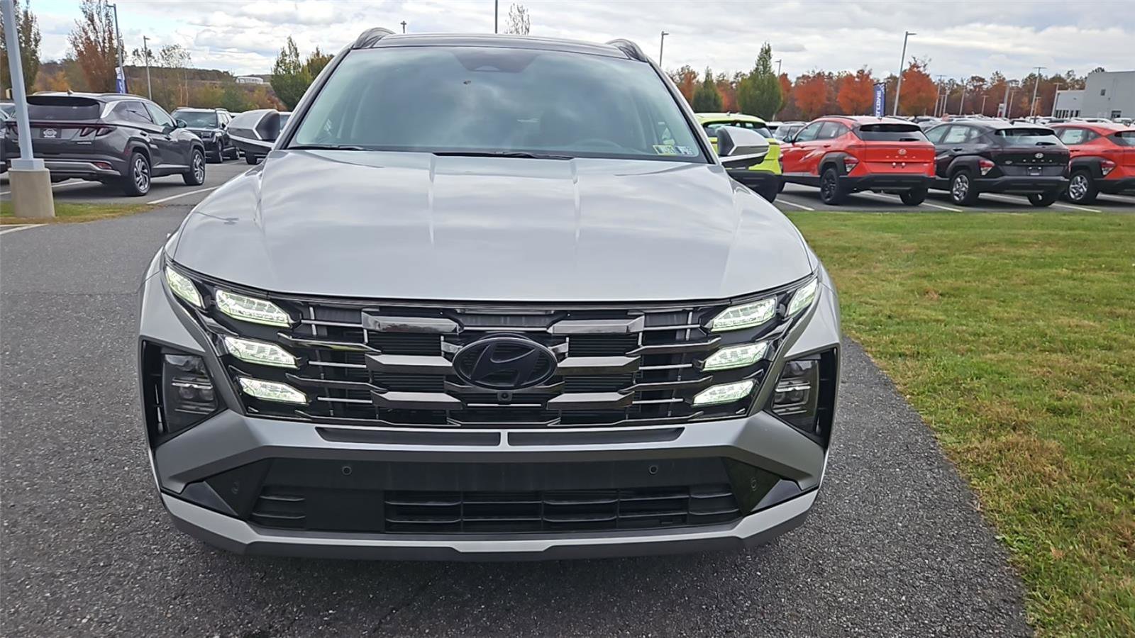 New 2025 Hyundai Tucson Limited image 2