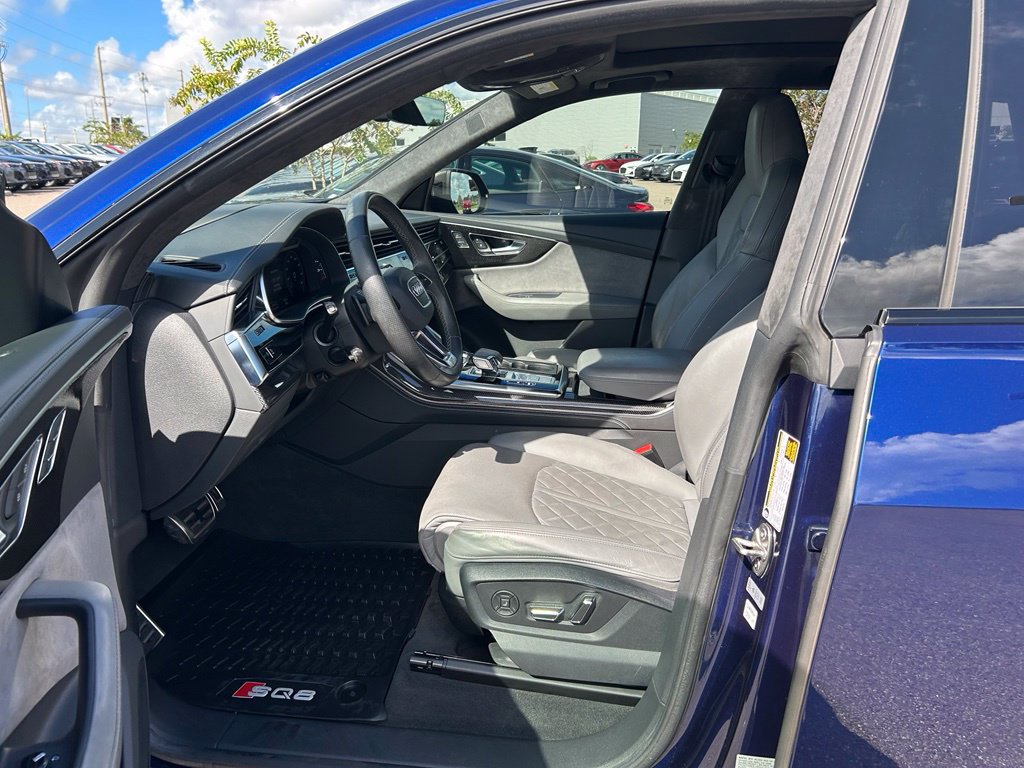 Used 2021 Audi SQ8 Prestige AWD/4WD image 15