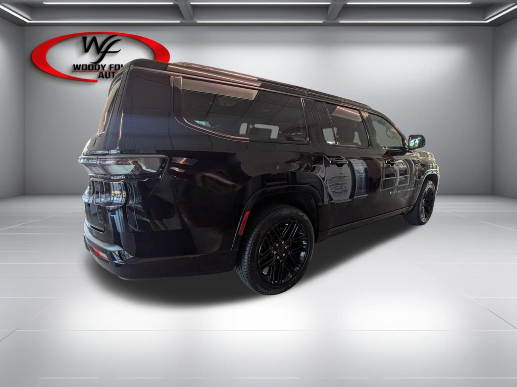New 2026 Jeep Grand Wagoneer L Limited AWD/4WD image 4