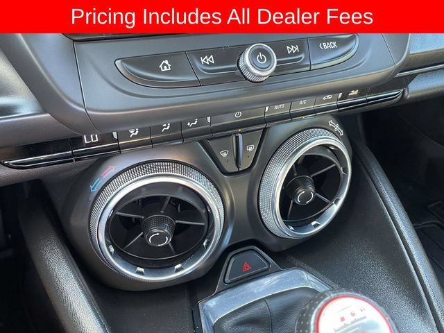 Used 2021 Chevrolet Camaro LT w/ Technology Package RWD image 34