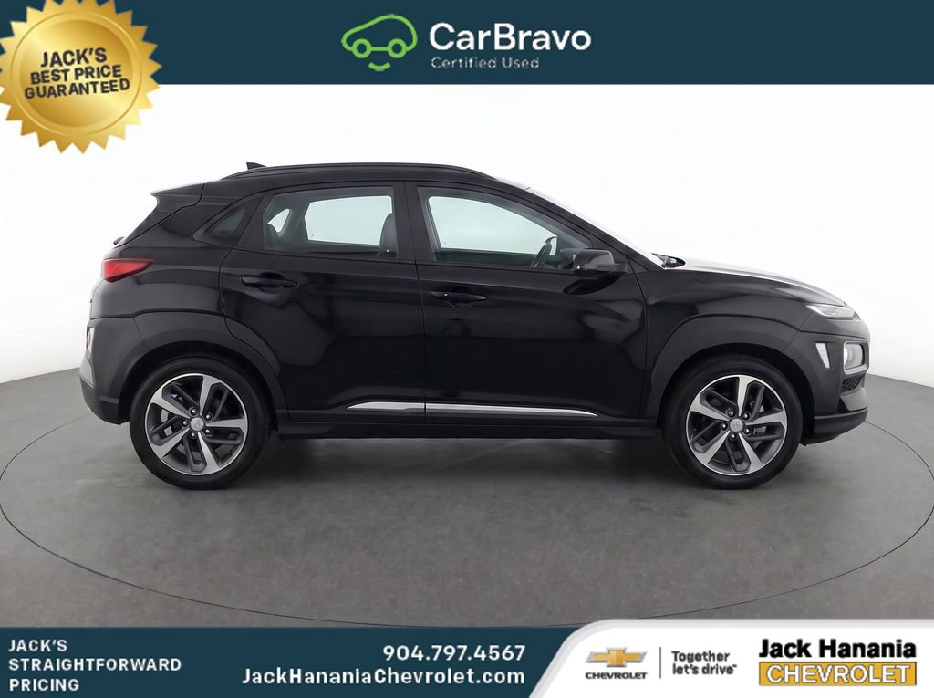 Used 2021 Hyundai Kona Limited w/ Cargo Package FWD image 7