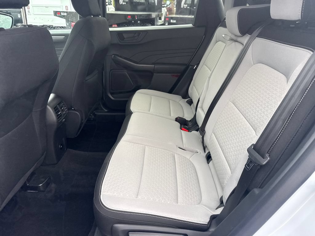 Used 2025 Ford Escape Active FWD image 18