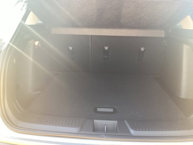 New 2026 Chevrolet Trax LT w/ Driver Confidence Package image 16