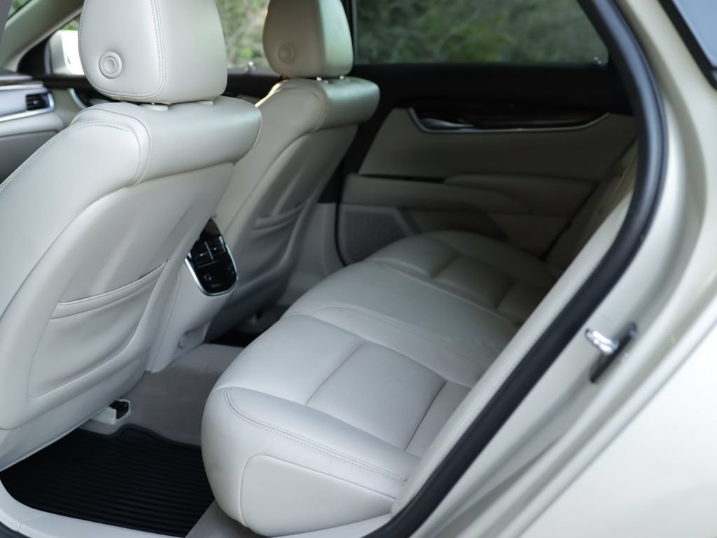 Used 2016 Cadillac XTS Luxury w/ Driver Awareness Package FWD image 27