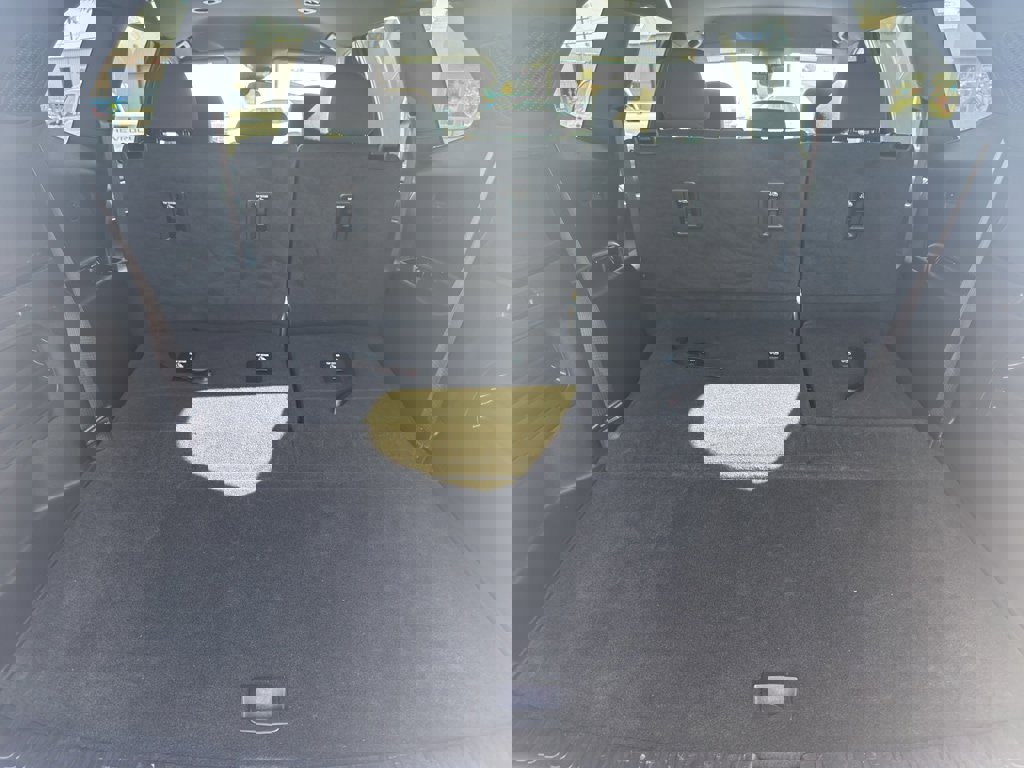 Used 2025 GMC Acadia Elevation image 21