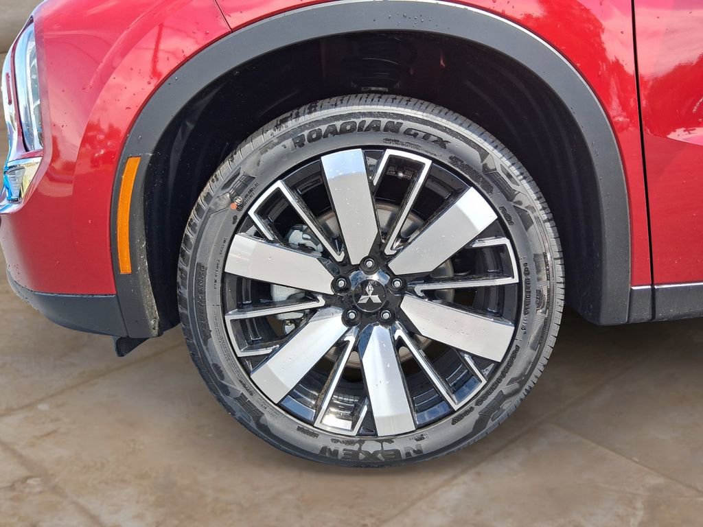 New 2026 Mitsubishi Outlander SE AWD/4WD image 14