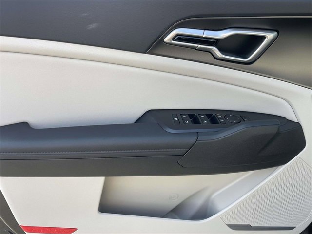 New 2026 Kia Sportage EX image 22