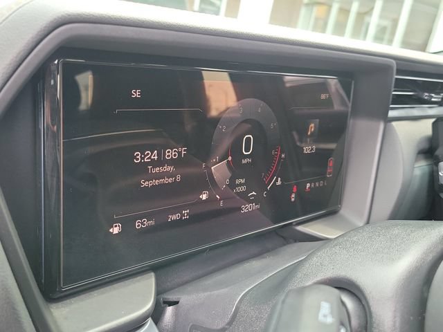Used 2026 GMC Terrain AT4 AWD/4WD image 9