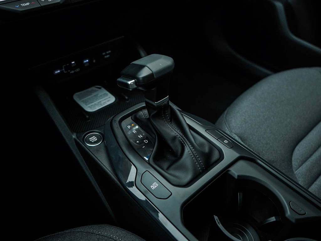 New 2025 Kia K4 EX image 24