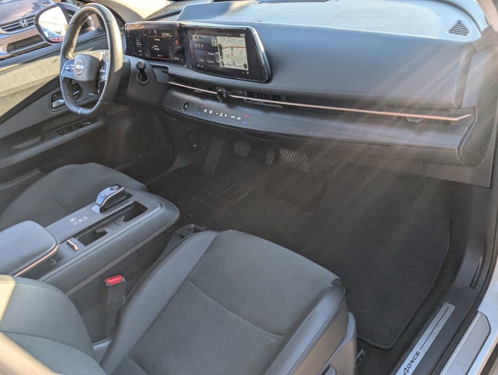 Certified 2023 Nissan Ariya AWD image 17