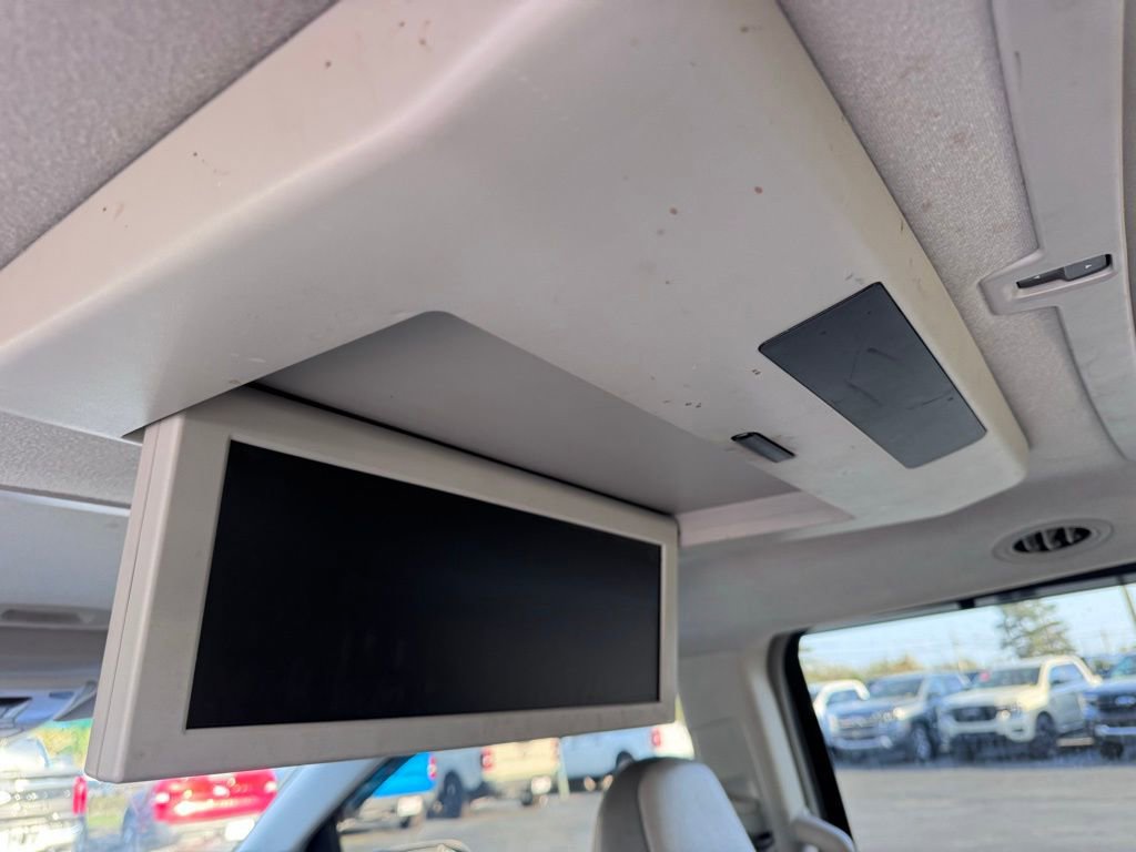 Used 2012 Toyota Sienna Limited w/ Premium Pkg image 28