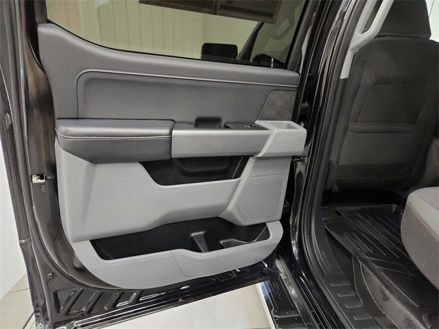 Used 2024 Ford F150 XLT w/ Equipment Group 302A MID image 32