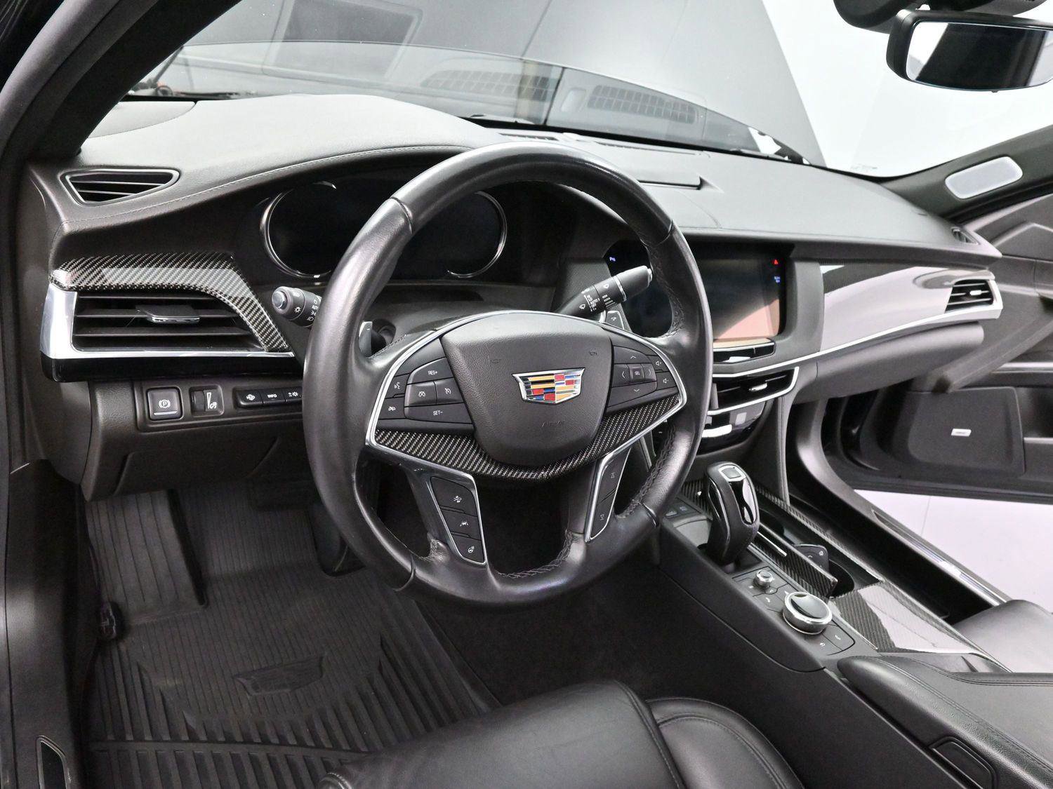 Used 2019 Cadillac CT6 V w/ Driver Assist Package image 16