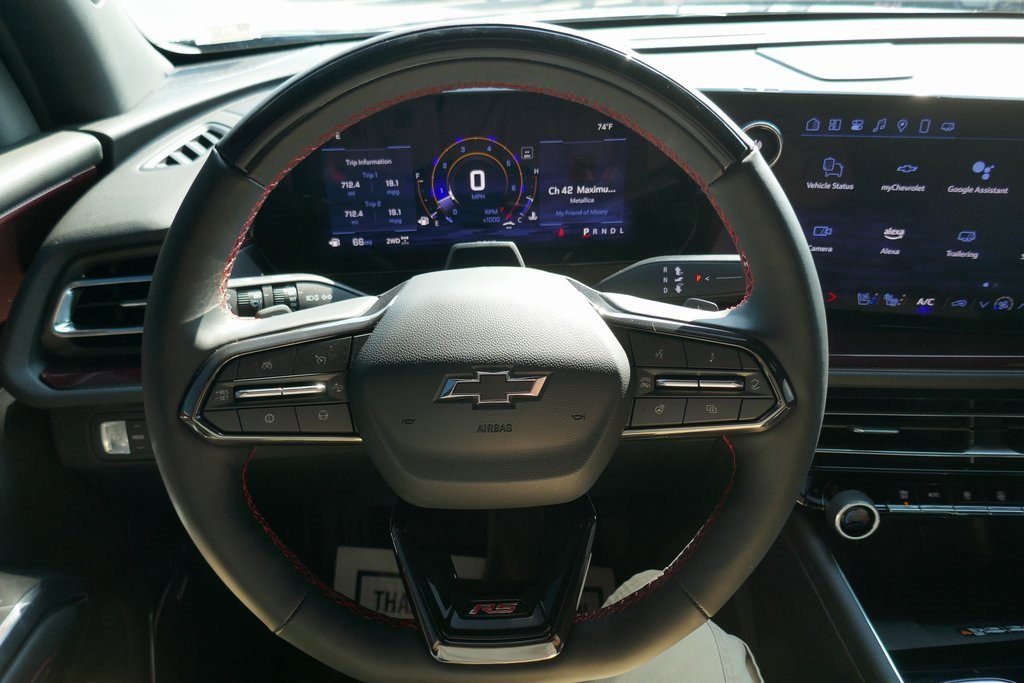 Certified 2025 Chevrolet Traverse RS image 38