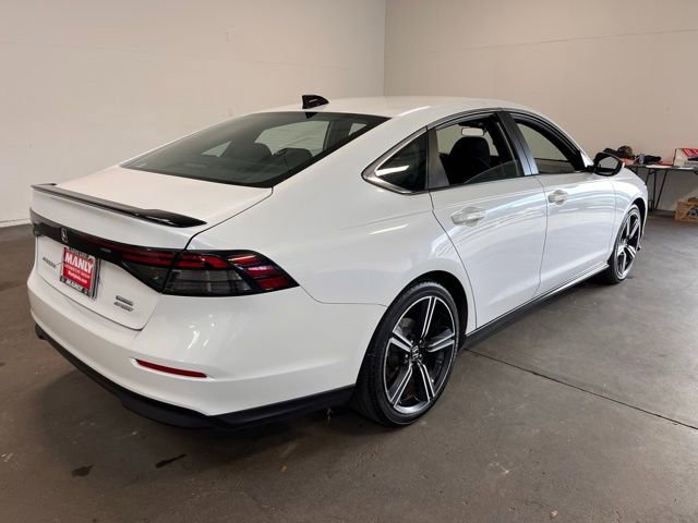 Used 2023 Honda Accord Sport image 3