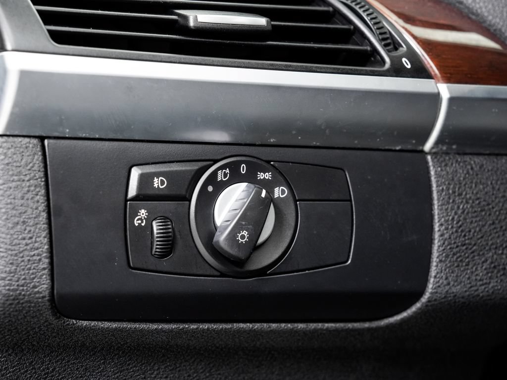 Used 2011 BMW X5 xDrive35i AWD/4WD image 10