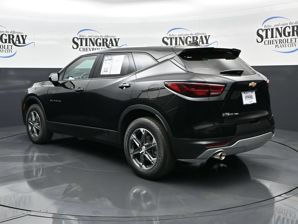 Used 2025 Chevrolet Blazer LT AWD/4WD image 6