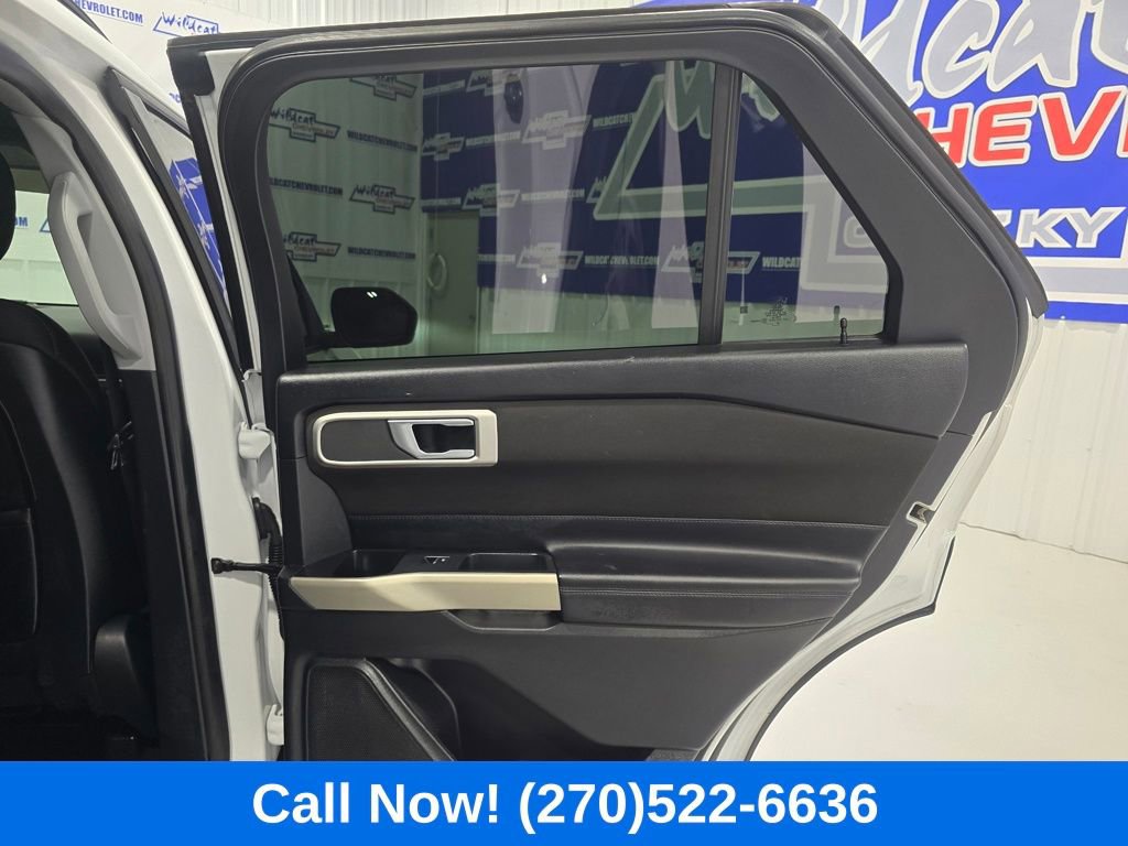 Used 2020 Ford Explorer XLT w/ Comfort Package image 25
