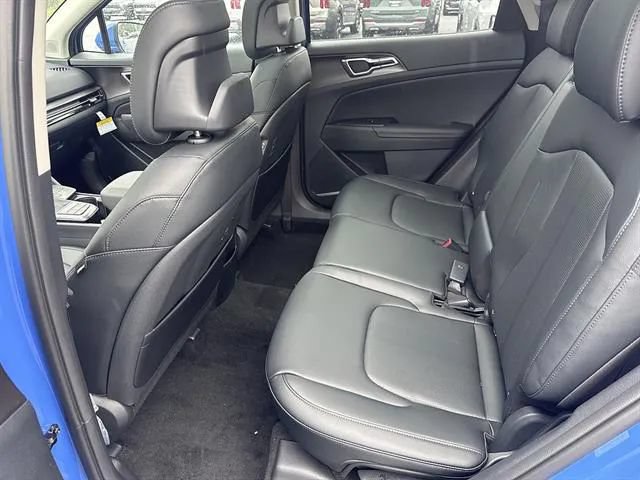 New 2026 Kia Sportage EX FWD image 15