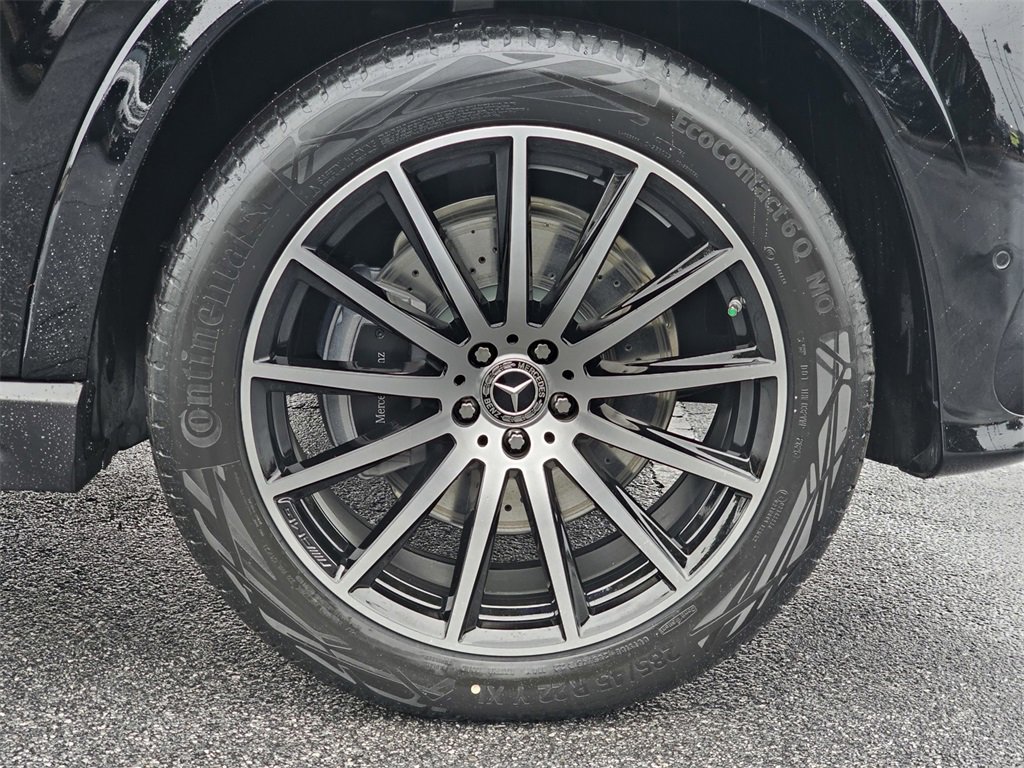 New 2026 Mercedes-Benz GLS 580 4MATIC image 13