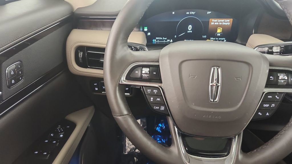 Used 2022 Lincoln Nautilus Reserve image 20