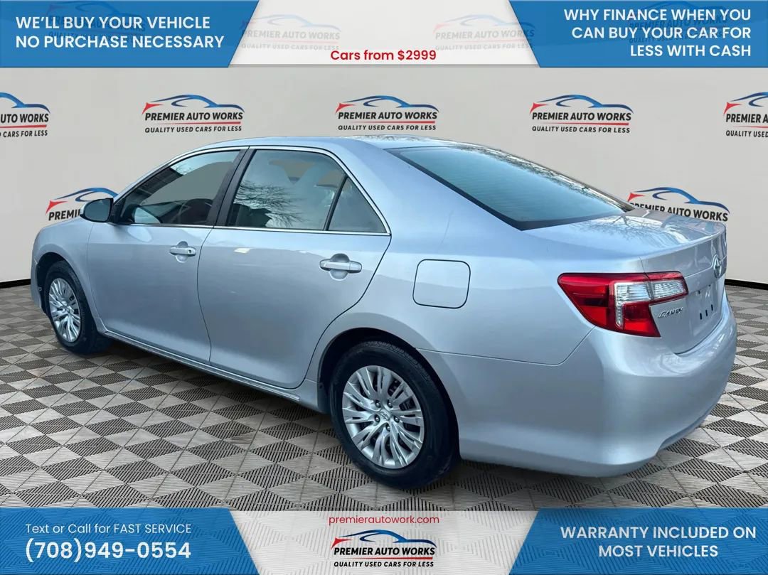 Used 2012 Toyota Camry LE image 7