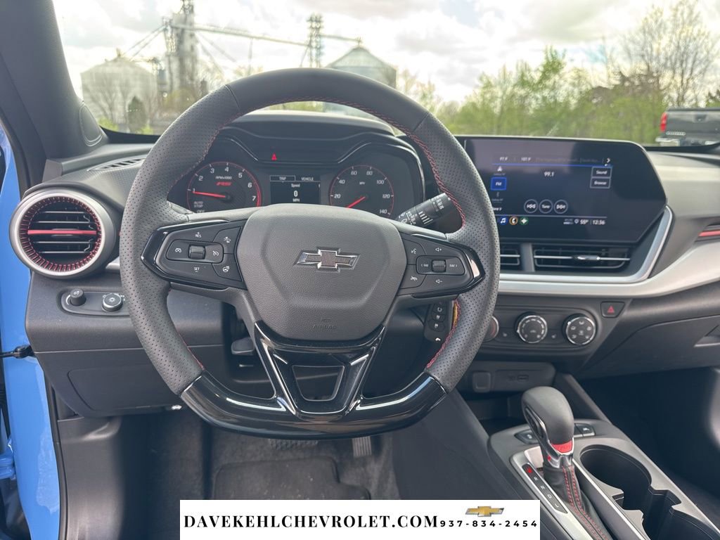 Used 2024 Chevrolet Trax RS w/ Driver Confidence Package image 13