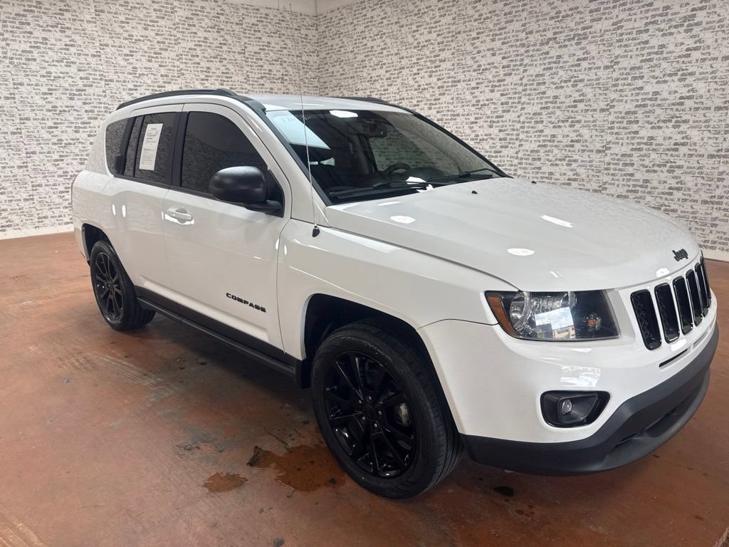 Used 2015 Jeep Compass Sport w/ Power Value Group FWD image 9