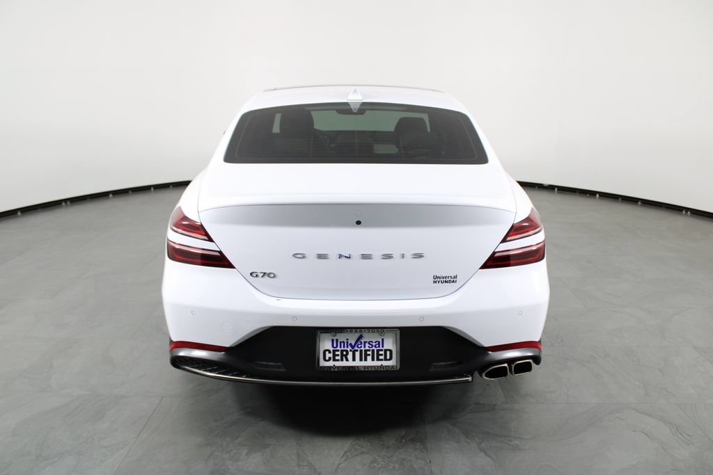 Used 2023 Genesis G70 2.0T w/ Sport Prestige Package RWD image 9