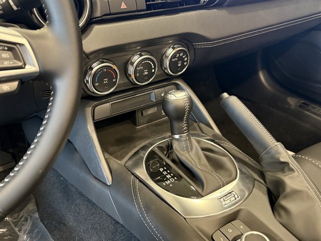 Used 2025 MAZDA MX-5 Miata Grand Touring image 13