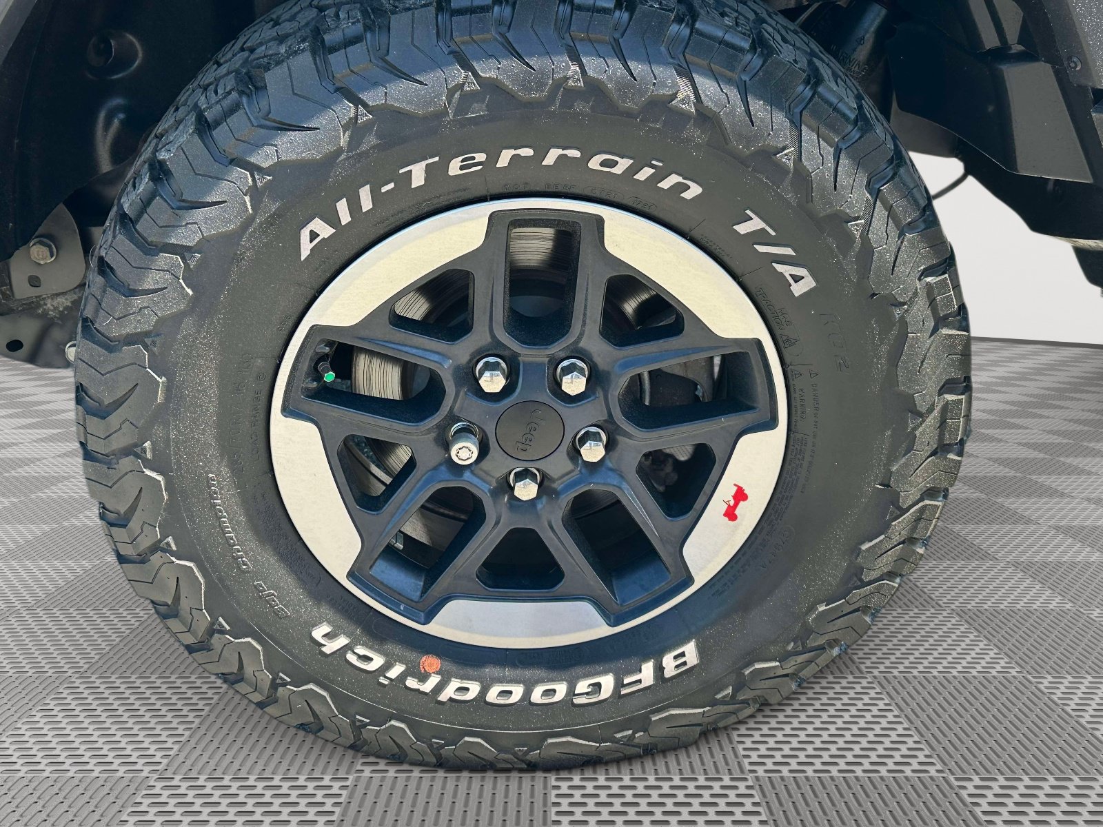 Used 2021 Jeep Wrangler Rubicon AWD/4WD image 28
