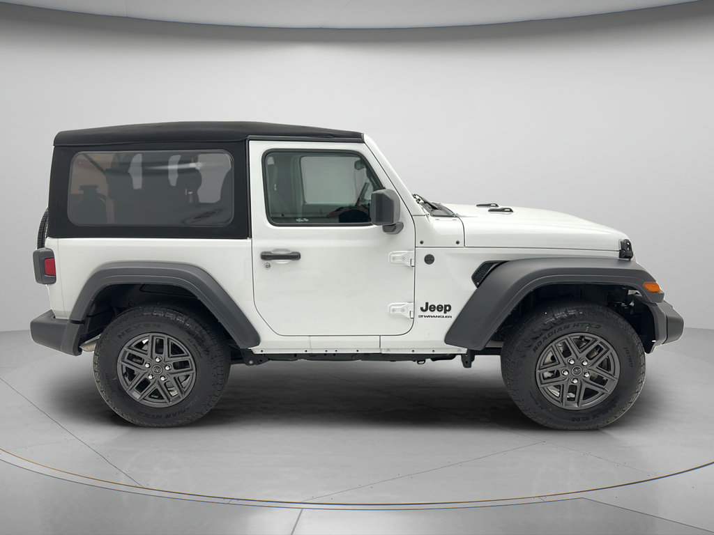 Used 2024 Jeep Wrangler Sport AWD/4WD image 3
