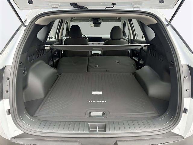 New 2026 Hyundai Tucson Blue SE w/ Tow & Go Package image 10