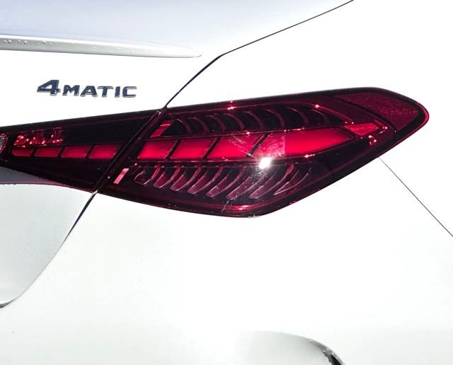 Used 2022 Mercedes-Benz C 300 4MATIC Sedan image 13