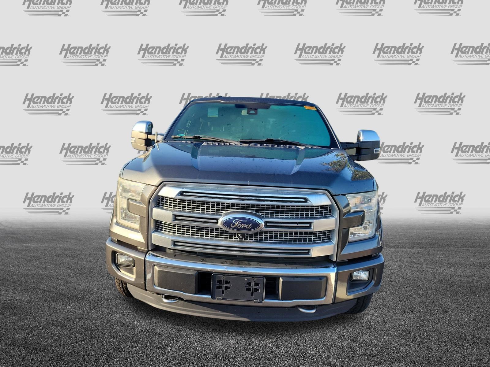 Used 2015 Ford F150 Platinum w/ Equipment Group 701A Luxury AWD/4WD image 3