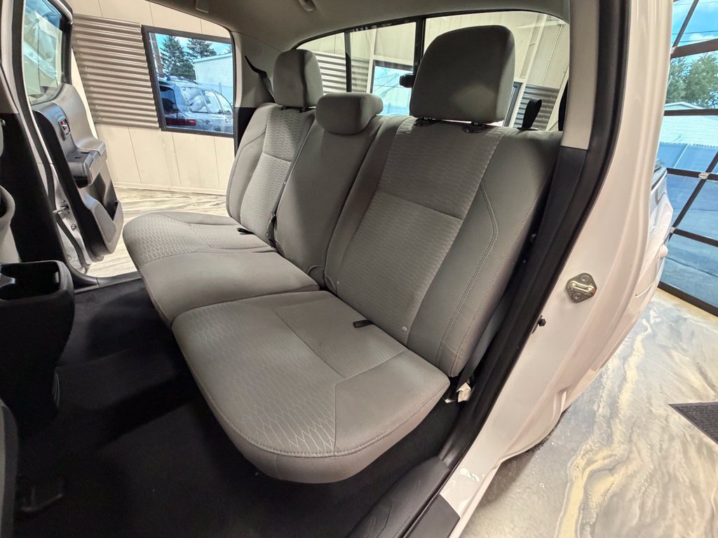 Used 2017 Toyota Tacoma SR w/ Tow Package AWD/4WD image 6