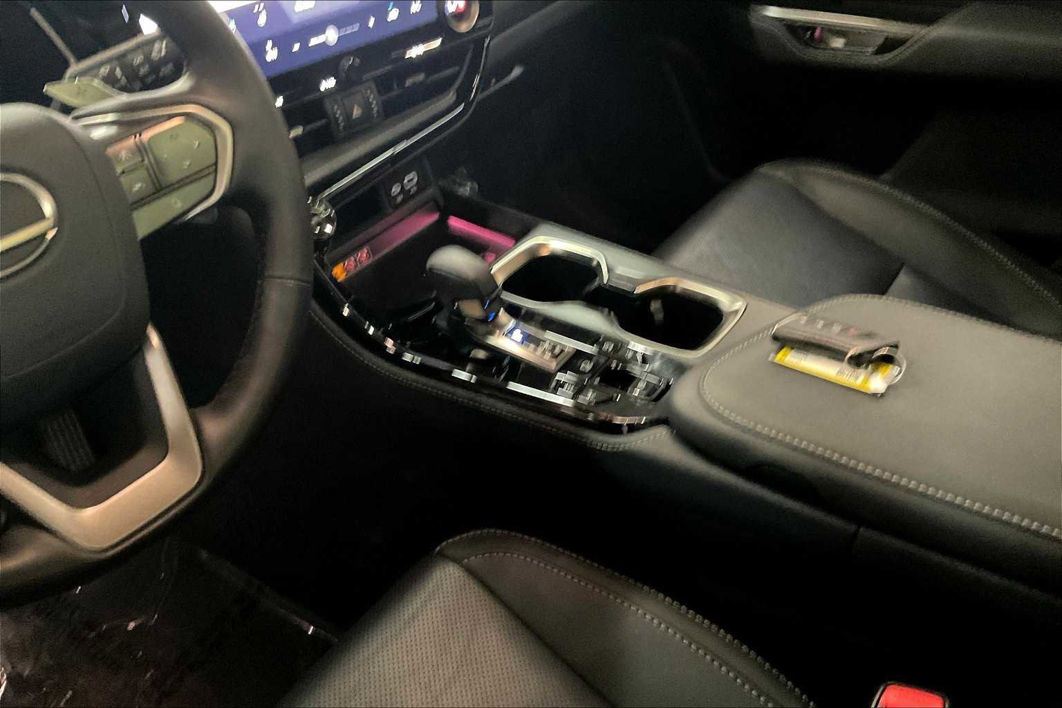 Used 2025 Lexus NX 350 AWD w/ Luxury Package image 20